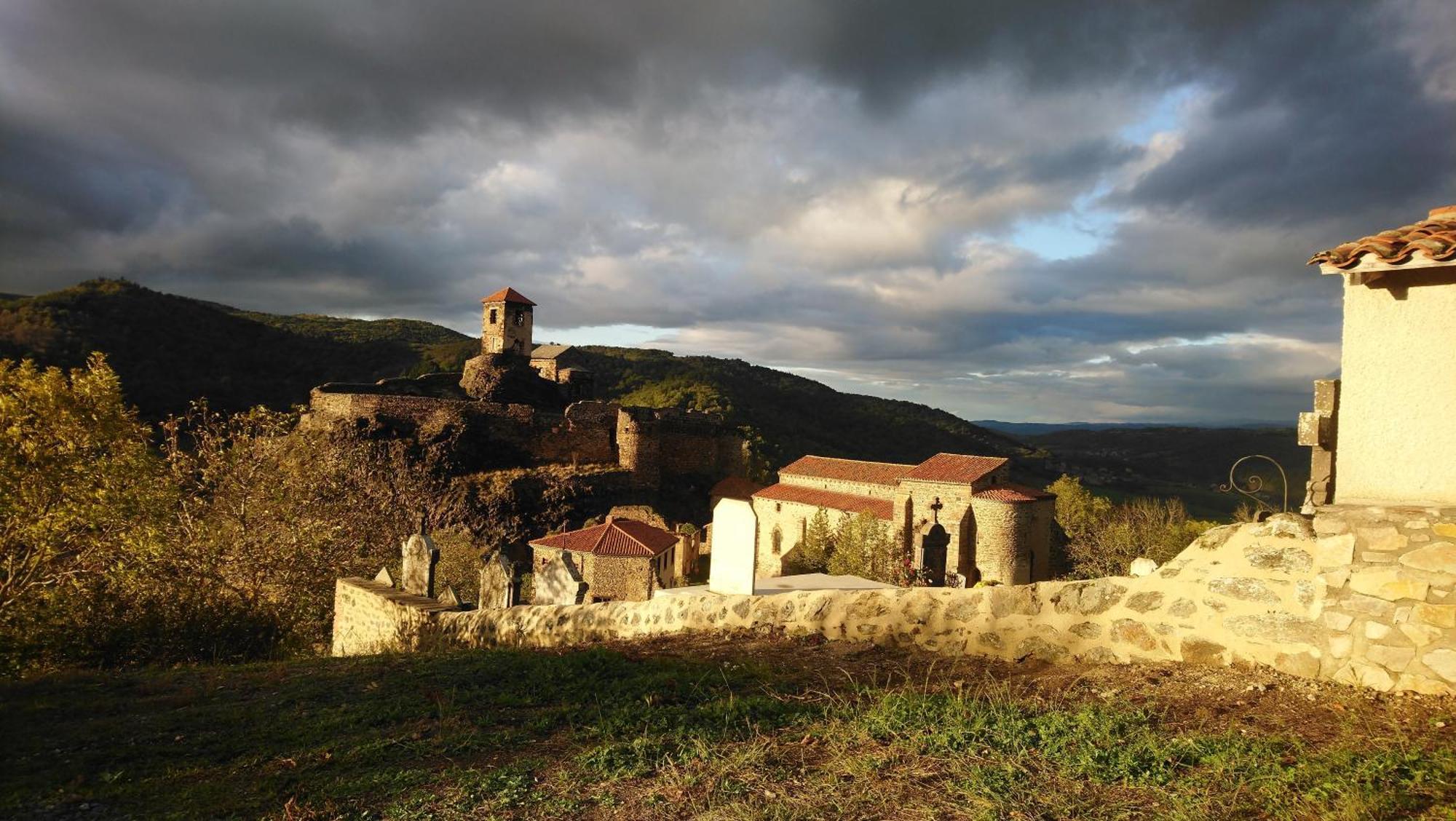 Les Jardins D'anna - D'hôtes Tapon